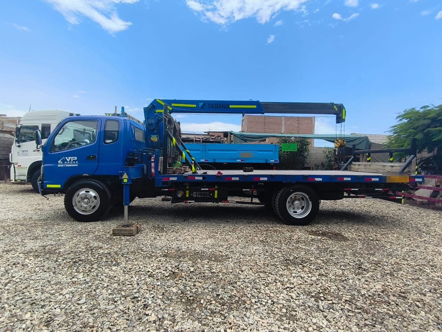G-01 — Foton · Tadano TM-ZE303HRS